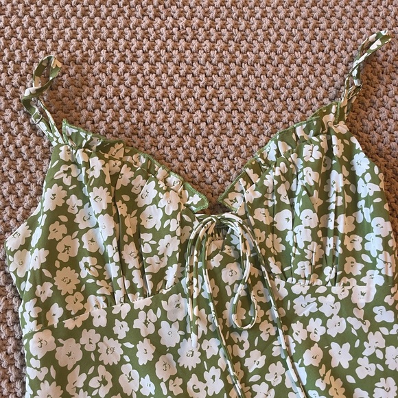 Princess Polly Tasmin Mini Dress Green Floral - Picture 7 of 11